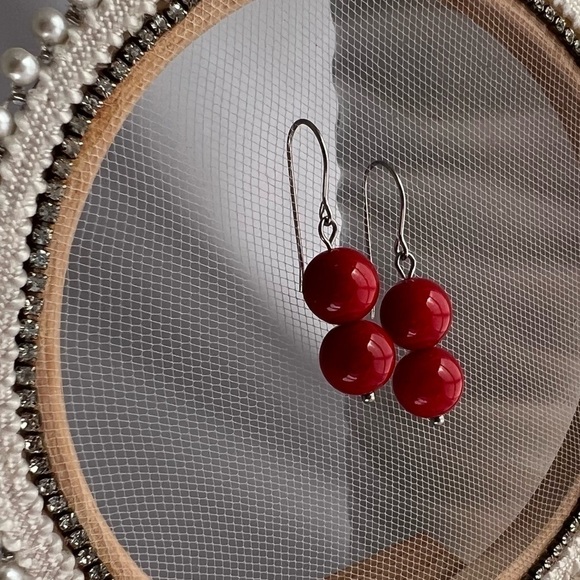 RED Beaded Dangle Earrings in Stainless Steel - Picture 7 of 13